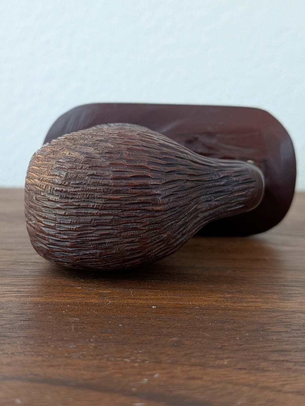 Vintage Hand Carved Wooden Kiwi Bird w/ Brass Eyes Tawa, New Zealand 3.75 in - Picture 4 of 12